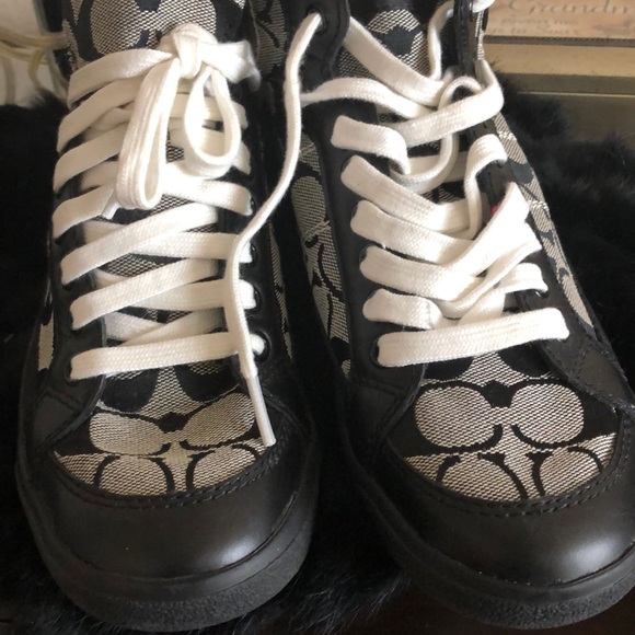 Coach Shoes - Coach tennis shows size7 B black and Wh Coach Shoes - Coach tennis shows size7 B black and Wh